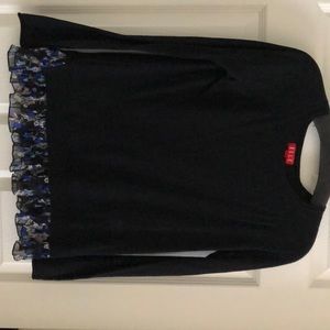 Lightweight long sleeve sweater